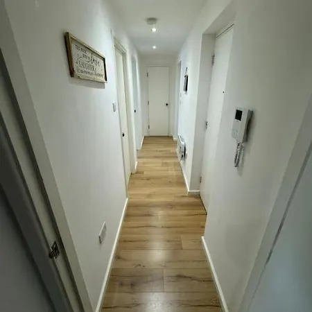 Comfy Flat For 6 In City Center Gs306 Sheffield Exterior photo
